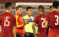 HLV Hoàng Anh Tuấn tái ngộ học trò cưng tại Myanmar