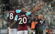 West Ham 2-0 Huddersfield: Slaven Bilic thoát hiểm