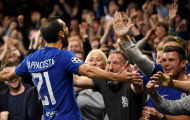 Chỉ vừa ra mắt, Zappacosta đã thành thần tượng mới tại Chelsea