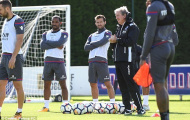 Roy Hodgson lần đầu 'lên lớp', Crystal Palace quyết vượt 'vũ môn'