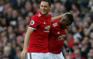 Valencia lập siêu phẩm, Man Utd đại thắng trong ngày Rooney trở về
