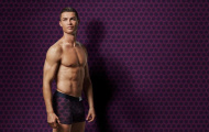 Mê mệt với những hình ảnh quảng cáo mới của Cristiano Ronaldo