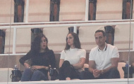 Georgina Rodriguez mang bụng bầu đến cổ vũ Ronaldo