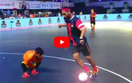 Ronaldinho trổ tuyệt kĩ tại Premier Futsal 2017