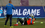 Thủ môn APOEL tập cật lực để khắc chế Harry Kane