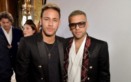 Chán bóng đá, Neymar thử sức trên sàn catwalk