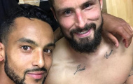 Đạt cột mốc khủng, Giroud cần 'biết ơn' Walcott