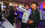 Sao bóng đá nô nức trong lễ ra mắt FIFA 18