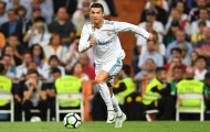 Bật mí 4 chữ bí mật xuất hiện trên đôi giày của Ronaldo