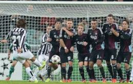 Những quả đá phạt làm nên thương hiệu của Andrea Pirlo