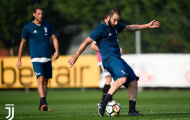 Higuain tập sút cật lực chờ ngày bắn hạ Lazio