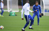 Conte 'nổi khùng' với các học trò trên sân tập