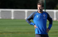'Sao nhọ' ra sân tập, Leicester THÁCH THỨC FIFA