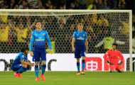 Đống hỗn loạn tại Arsenal: Thải độc đi, Wenger!