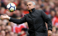Mourinho bóng gió về một trận hòa trước Benfica