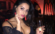 Charlotte Springer - Người đẹp siêu vòng 1 mê Chelsea