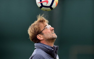 Jurgen Klopp khiến các học trò phải ngước nhìn với màn tâng bóng bằng đầu