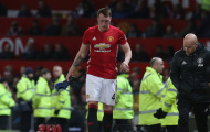 NÓNG: Phil Jones chấn thương, M.U nguy khốn