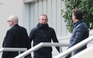 Rooney đụng độ đồng đội cũ tại Man Utd ở khách sạn Lowry
