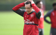Mesut Ozil lần đầu lên tiếng sau tin đồn đến Man Utd