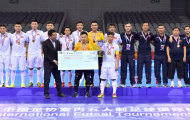 Giải futsal Quốc tế 2017: Thầy trò HLV Miguel Rodrigo rạng danh trên mục nhận huy chương