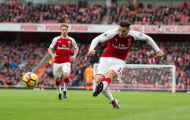 HLV Wenger khen cái tên này sau chiến thắng Swansea