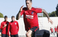 Torres nỗ lực tập luyện, sẵn sàng cho Champions League