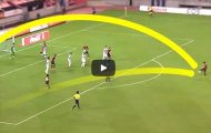 Top 11 cú volley tuyệt đỉnh từ pha phối hợp đá phạt góc