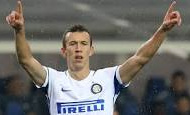 Pha bắt Volley thần tốc của Perisic trong trận đấu với Verona