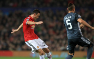 Cú sút cực căng của Nemanja Matic vs Benfica