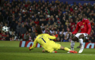Mourinho gửi lời vàng ngọc tới Svilar, khen ngợi McTominay