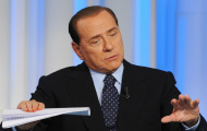 Berlusconi: “Nhìn Milan thi đấu mà tôi phát bệnh!”