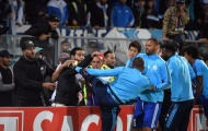 Bị chỉ trích, Patrice Evra quay sang 'đá đểu' CĐV Marseille