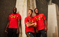 Lukaku, Hazard rạng rỡ ra mắt áo đấu mới của 'Quỷ đỏ'