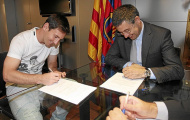 'Messi đã chính thức gia hạn với Barca từ lâu'