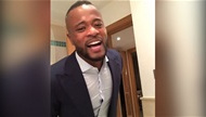 Patrice Evra bất ngờ quay clip gửi tặng Pogba