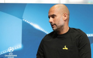 Pep Guardiola gây tranh cãi khi mặc áo ủng hộ xứ Catalonia