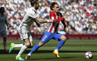 Tranh mua Griezmann, Man Utd chịu chi gấp đôi Barcelona