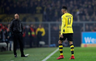 Revierderby điên rồ: Dortmund dẫn 4 bàn vẫn không thắng vì tội đồ Aubameyang