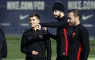 Barcelona lao vào tập luyện sau trận hòa tức tưởi trước Valencia