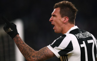 Chiều lòng Mandzukic, Juventus thắng đậm Crotone