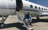 Aubameyang gây choáng với loạt ảnh 'sang chảnh'