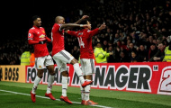 Bị chê dựng xe bus, Man Utd lại đang ghi bàn ầm ầm