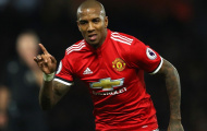 Ashley Young giật giải Cầu thủ hay nhất tháng 11