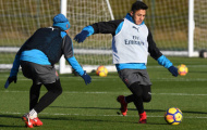 Mất Lacazette, Wenger liên tục 'nhồi bài' cho Sanchez