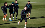 Vắng Bale, Ronaldo lầm lũi một mình trên sân tập Real