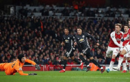 Đối thủ tự bắn vào chân, Mourinho có màn trả thù ngọt ngào với Wenger