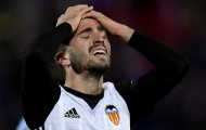 Valencia tự bắn vào chân, Barcelona hoan hỉ!