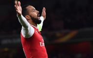 Pha lập công dễ dàng của Theo Walcott vào lưới BATE