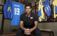 Rashford khoác chiếc áo đấu lạ hoắc trước derby Manchester